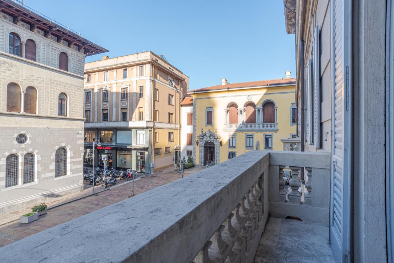 Suite Del Duomo - By MyhomeinΌπως Εξωτερικό φωτογραφία